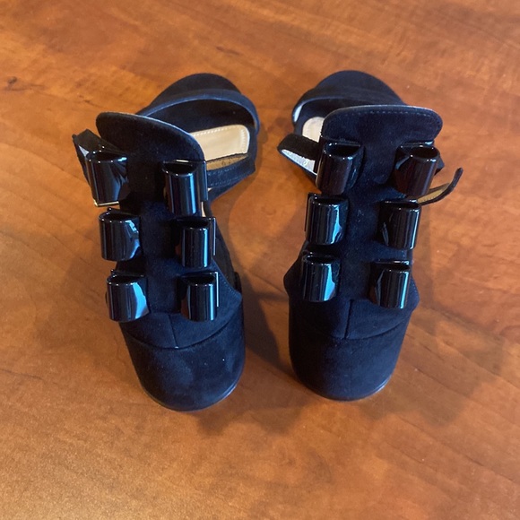 Salvatore Ferragamo sandals - Picture 2 of 4